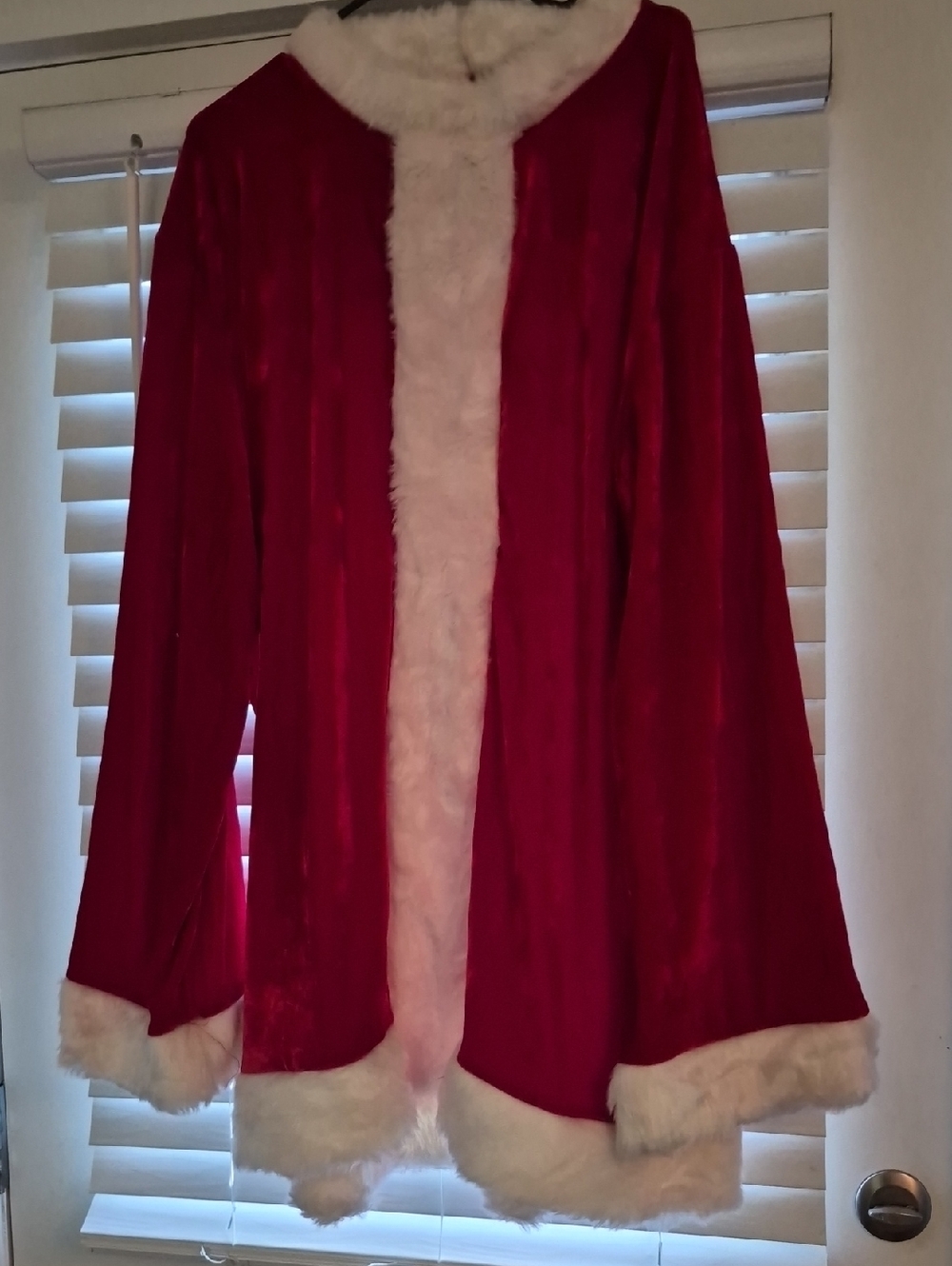 Santa Coat Mens 2xl With Hat Wig, Beard , Gloves, Belt Boot Covers, Glasses Bag